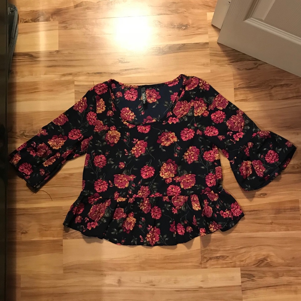 Flower blue top
